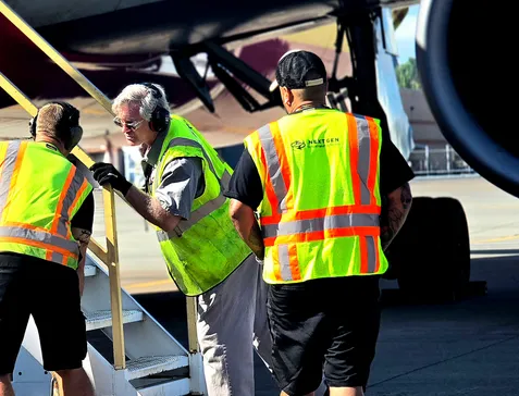 Team communication and coordination on the ramp